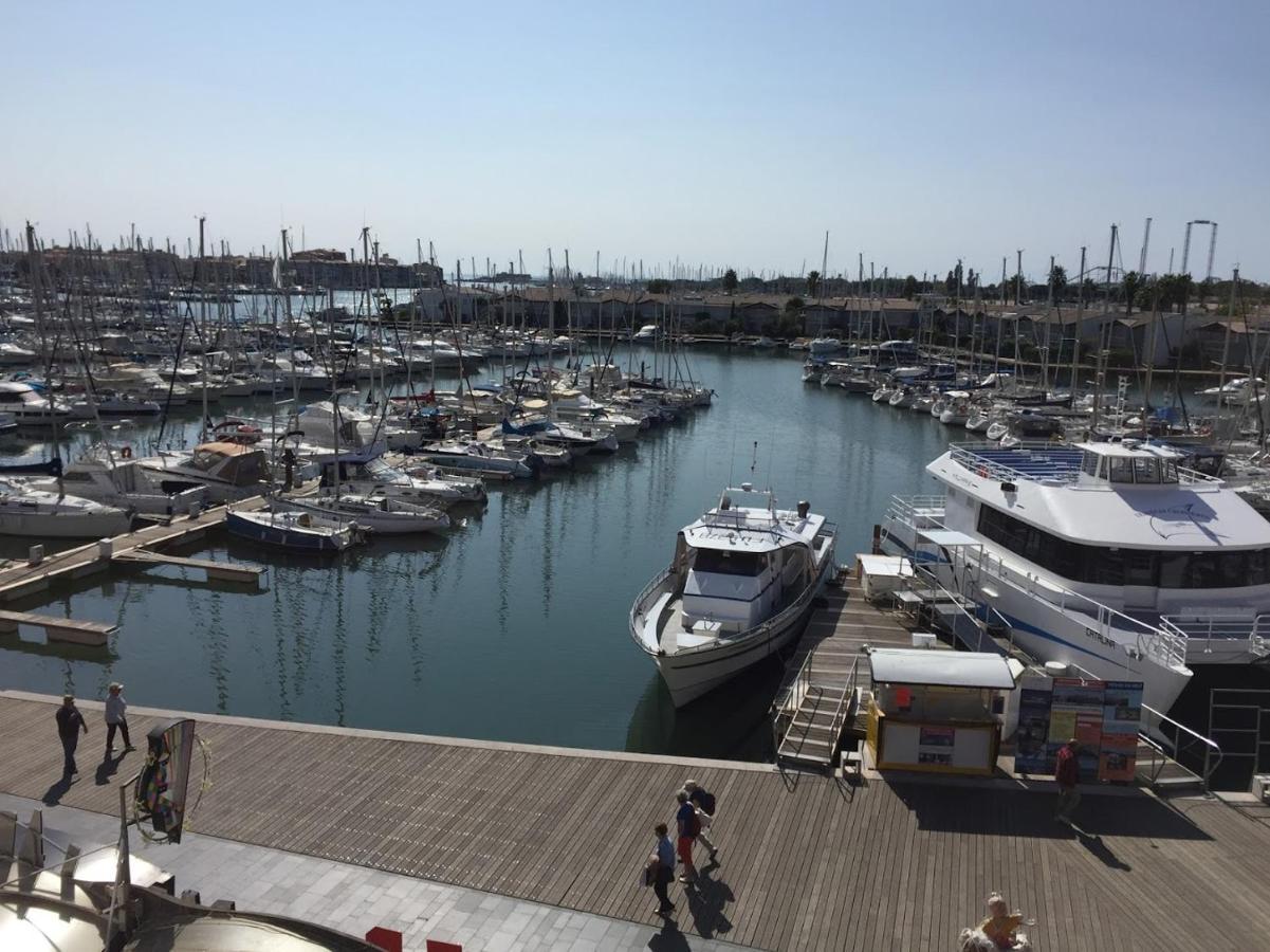 Beau Studio Au Centre Port Du Cap D'Agde Extérieur photo
